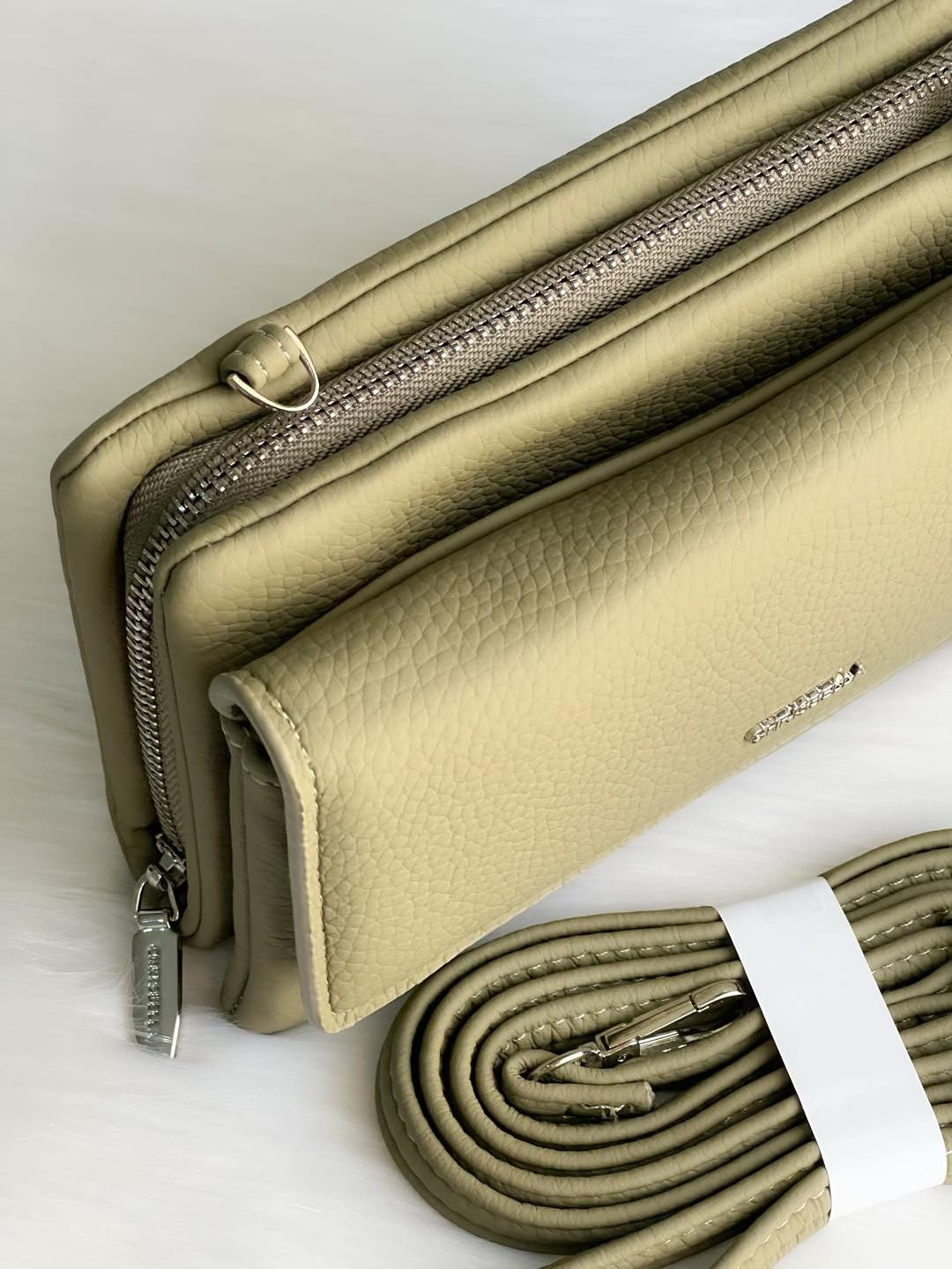 Chrisbella crossbody - Élégance et praticité réunies