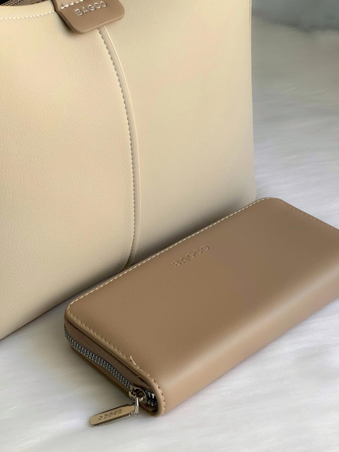 Sac Bagco avec porte-monnaie assorti
