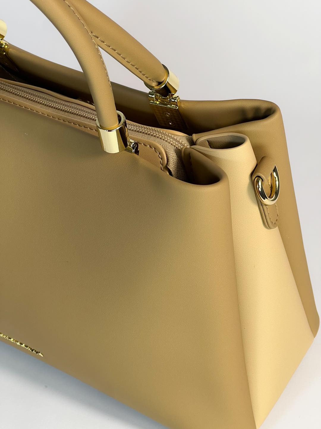 Sac à main Chrisbella avec pochette assortie – Élégance et praticité