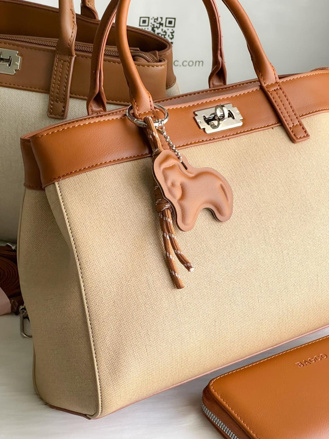 Sac à Main Élégance Structurée – BAGCO