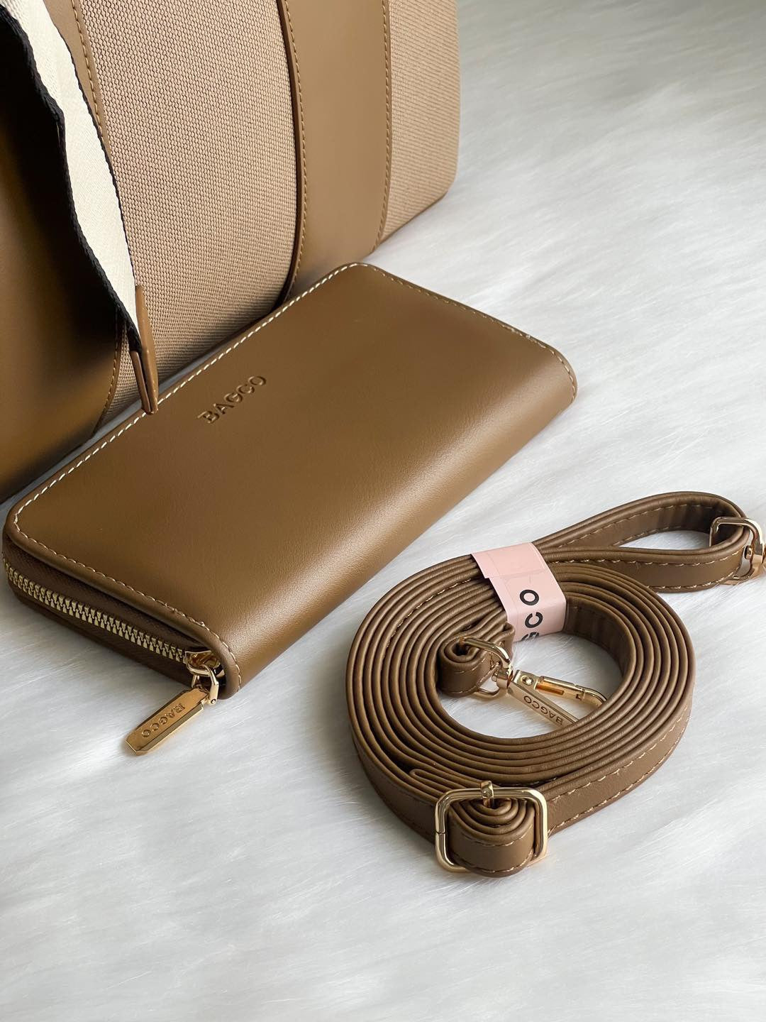 Sac BAGCO – Tote élégant en toile tissée et finitions cuir
