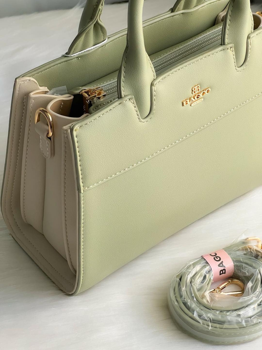 Sac à main BAGCO – Élégance structurée