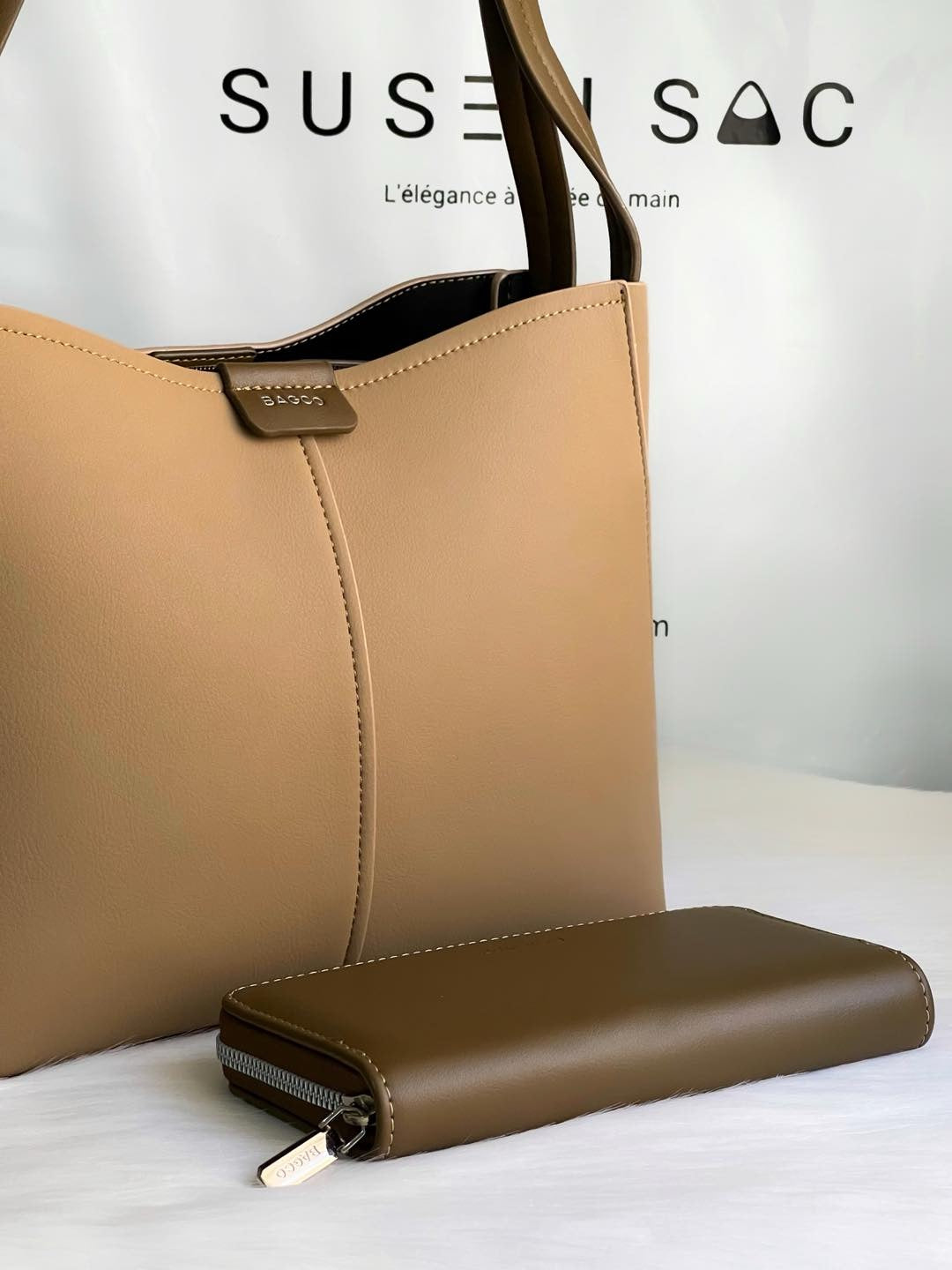 Sac Bagco avec porte-monnaie assorti
