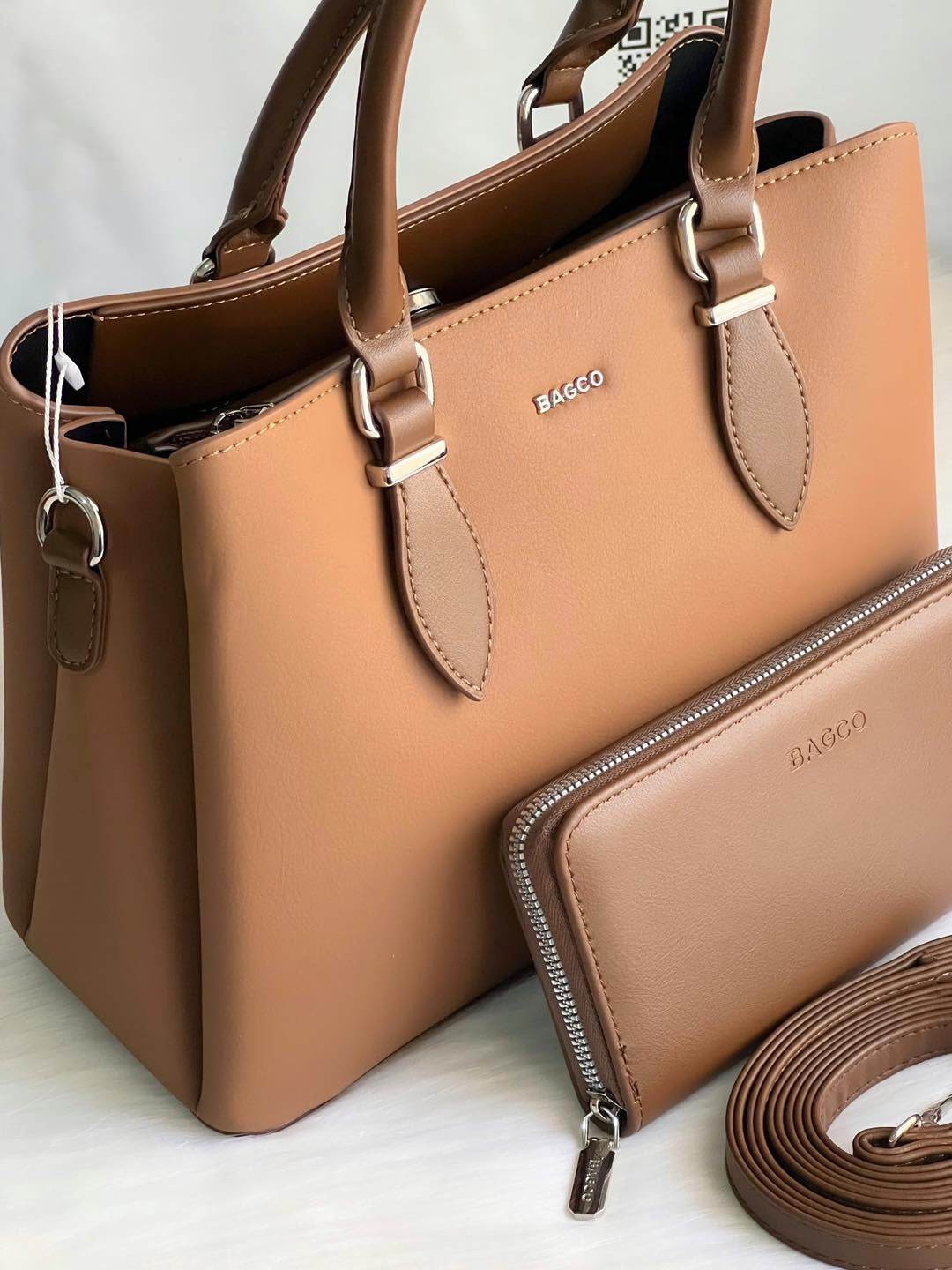Sac à main femme Bagco – Élégance et praticit