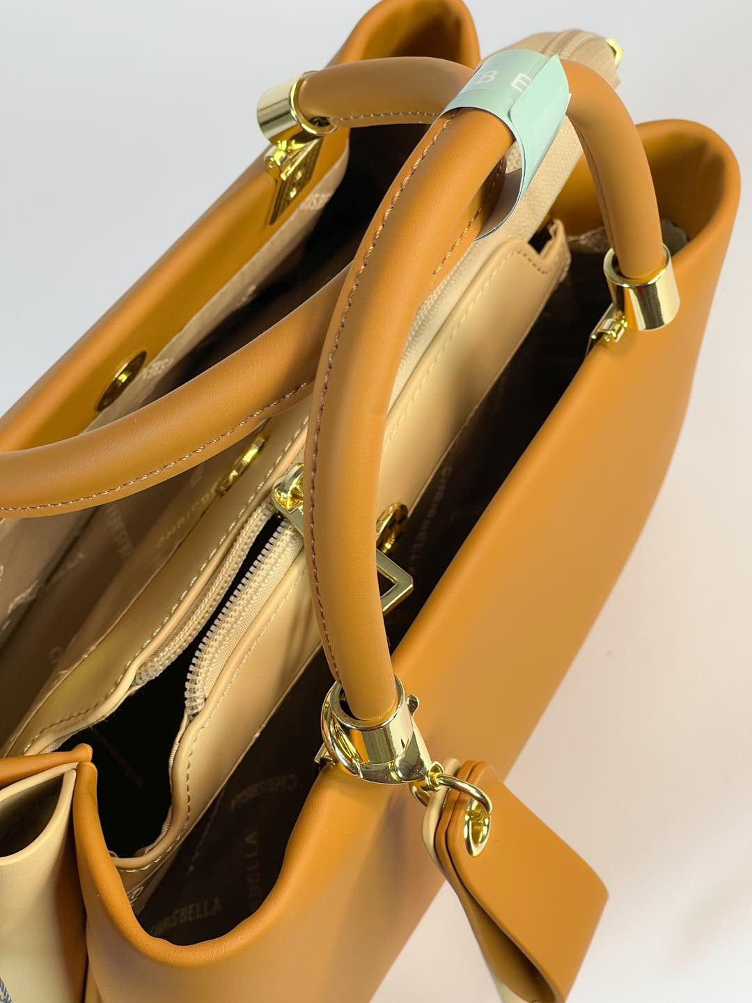 Sac à main Chrisbella avec pochette assortie – Élégance et praticité