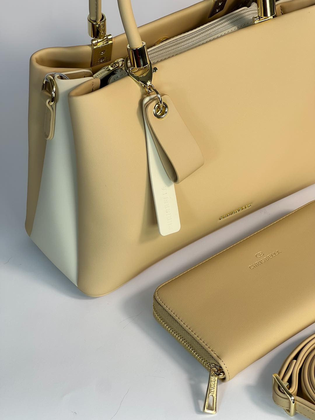 Sac à main Chrisbella avec pochette assortie – Élégance et praticité