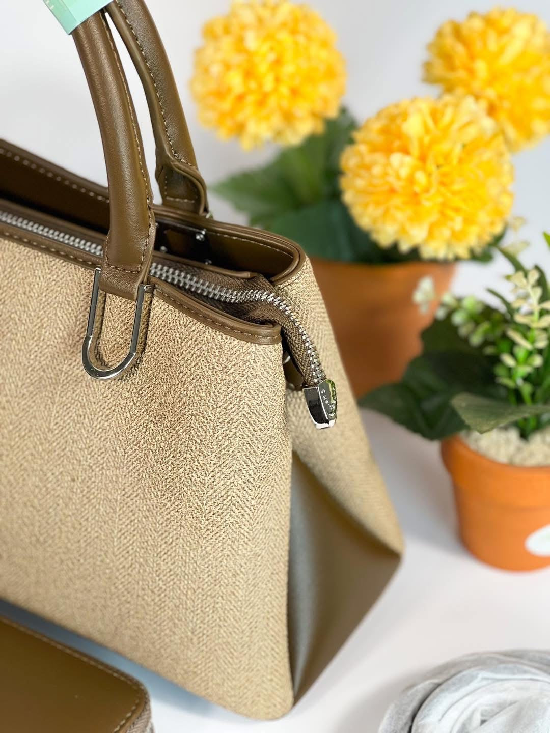 Sac à main Chrisbella – Élégance naturelle et sophistication moderne