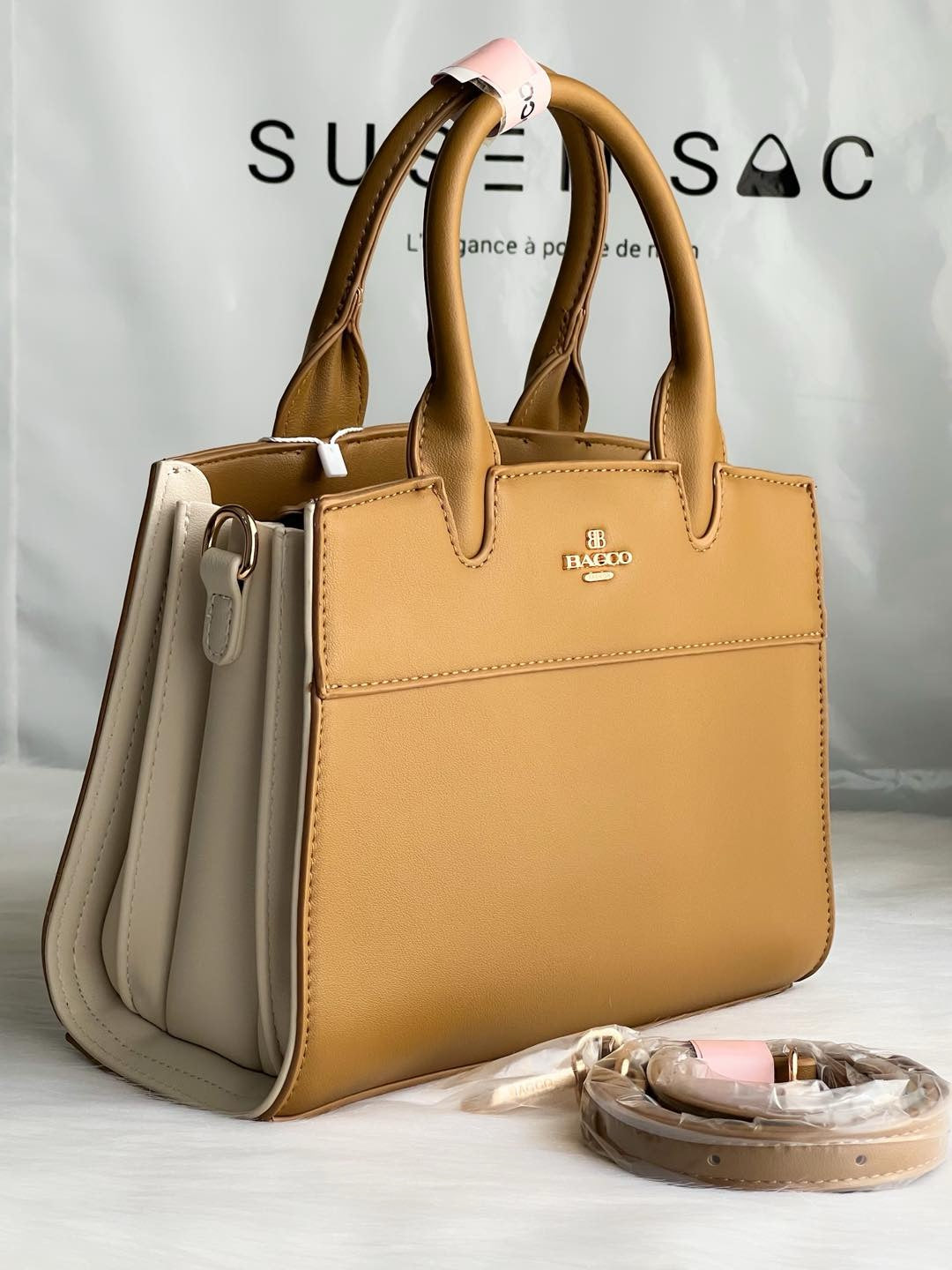 Sac à main BAGCO – Élégance structurée