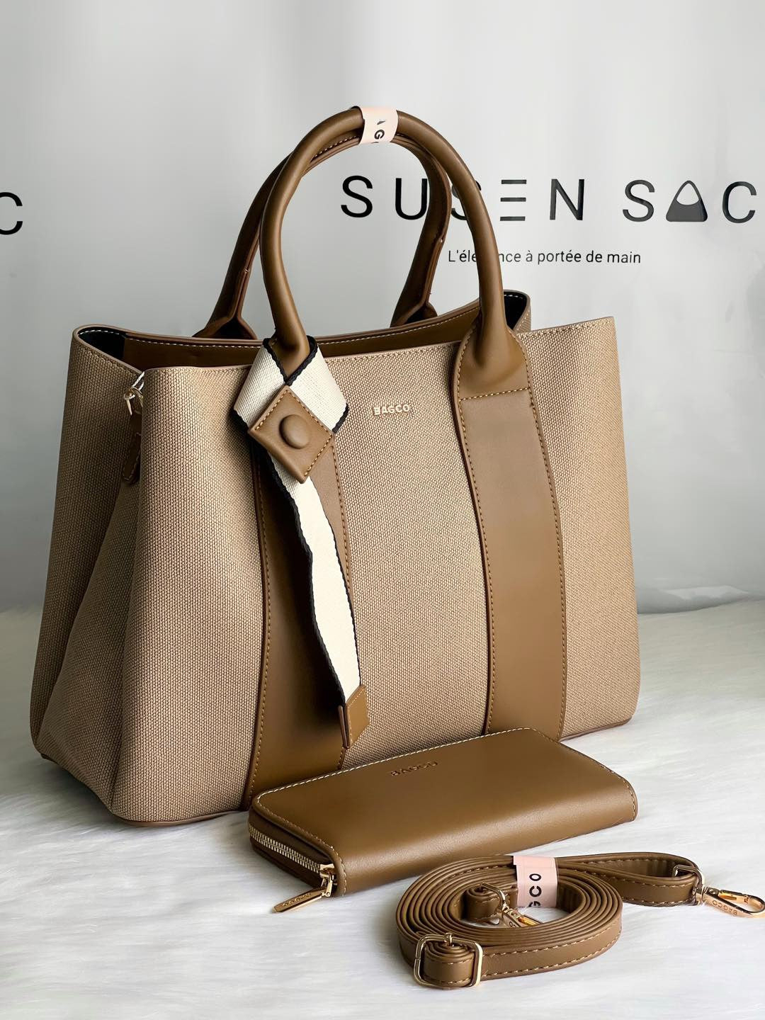 Sac BAGCO – Tote élégant en toile tissée et finitions cuir