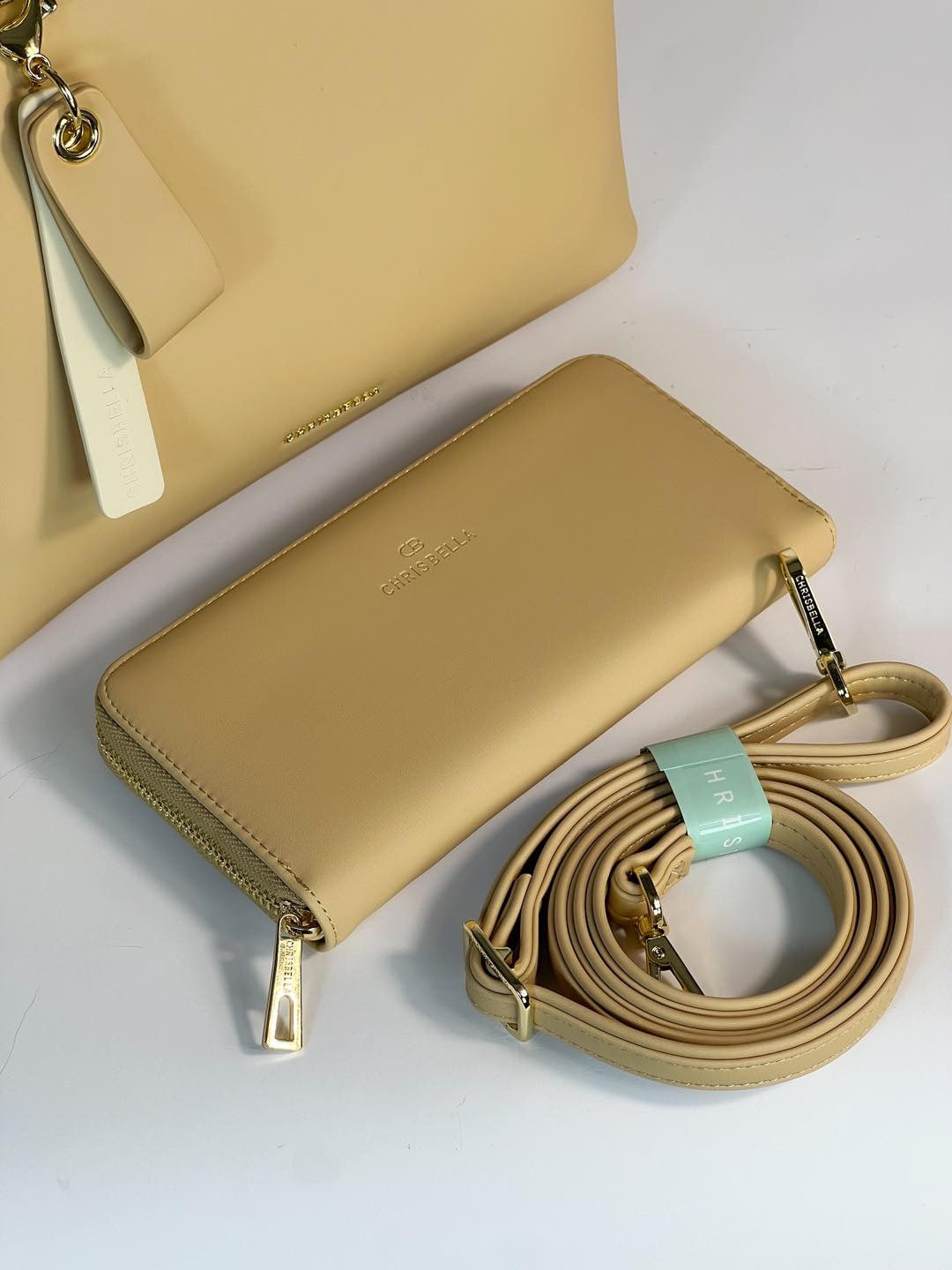 Sac à main Chrisbella avec pochette assortie – Élégance et praticité