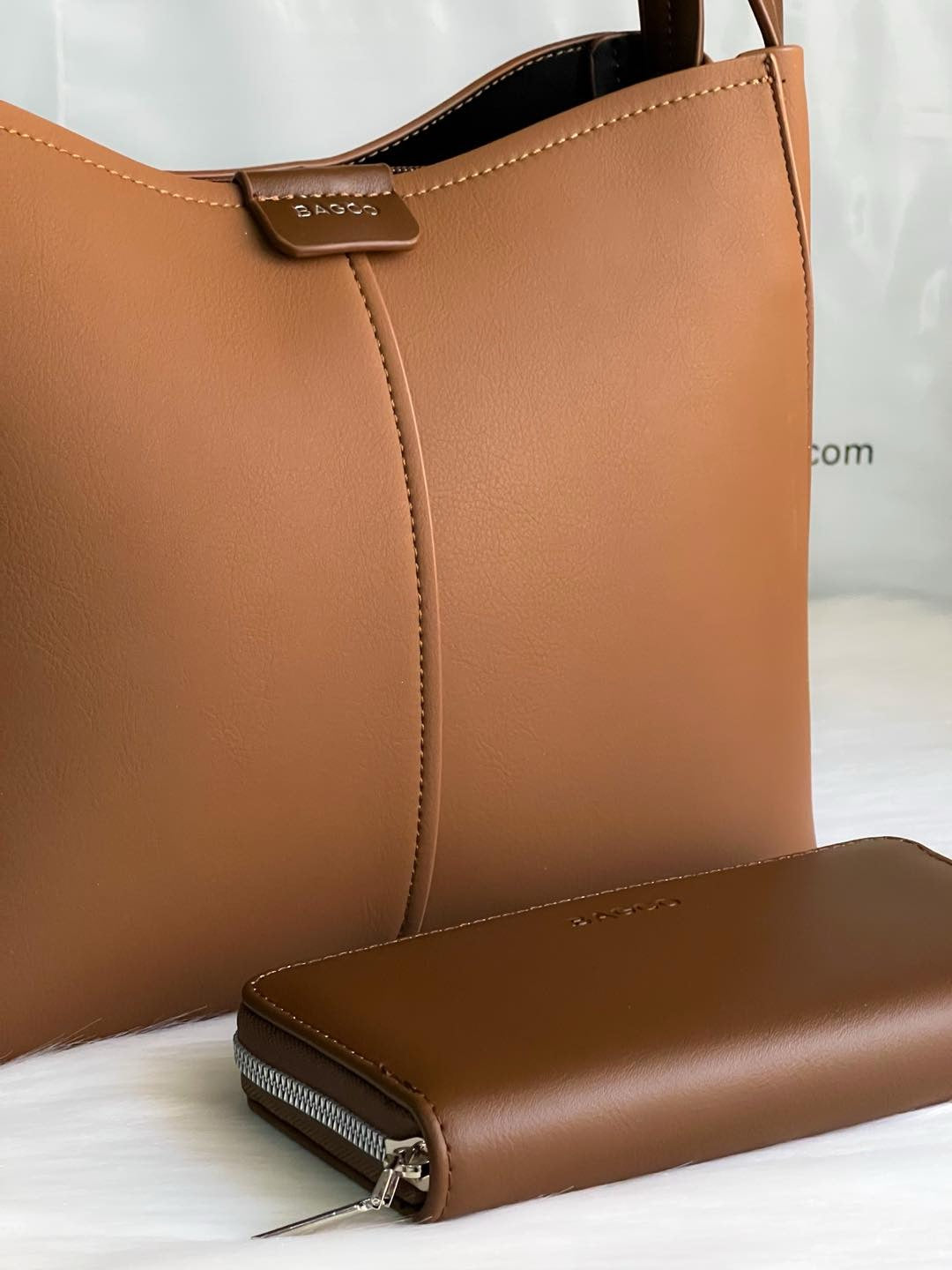 Sac Bagco avec porte-monnaie assorti