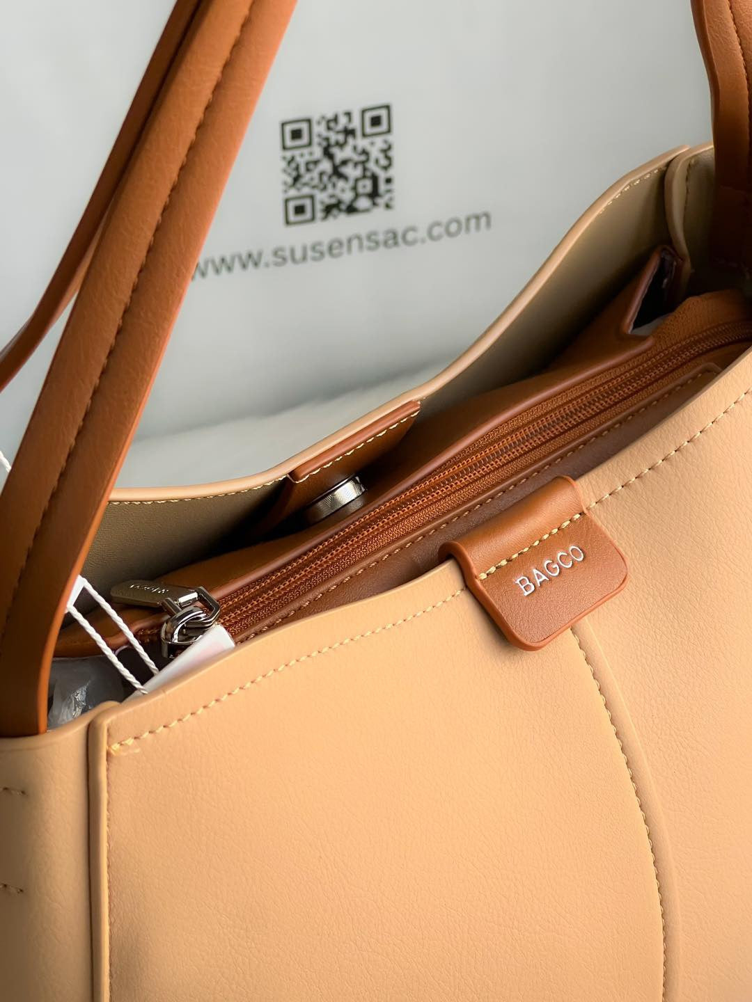 Sac Bagco avec porte-monnaie assorti