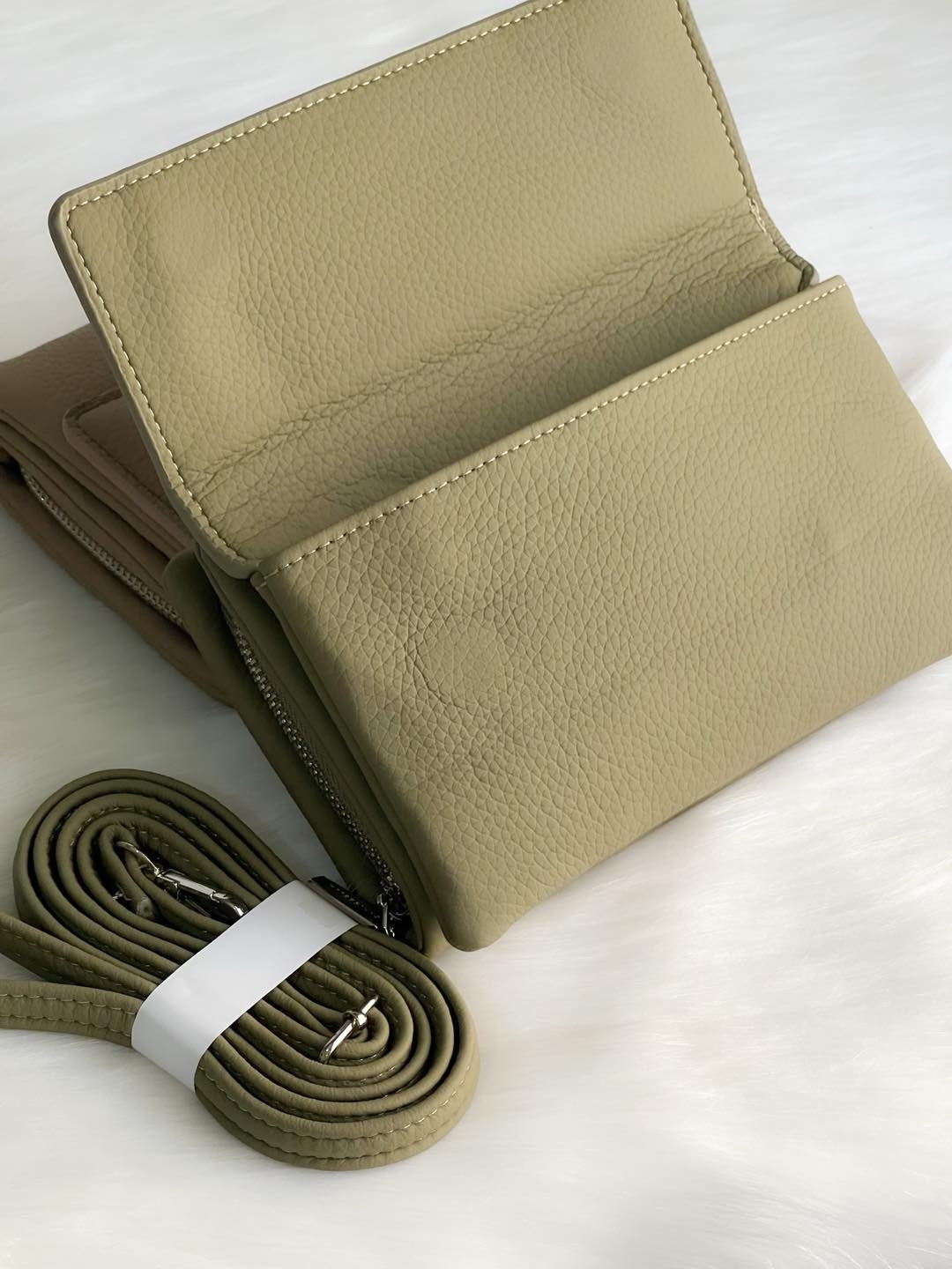 Chrisbella crossbody - Élégance et praticité réunies