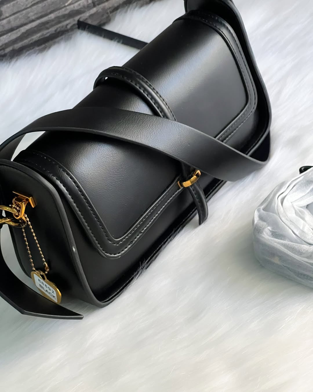 Petit sac à main – Élégance minimaliste
