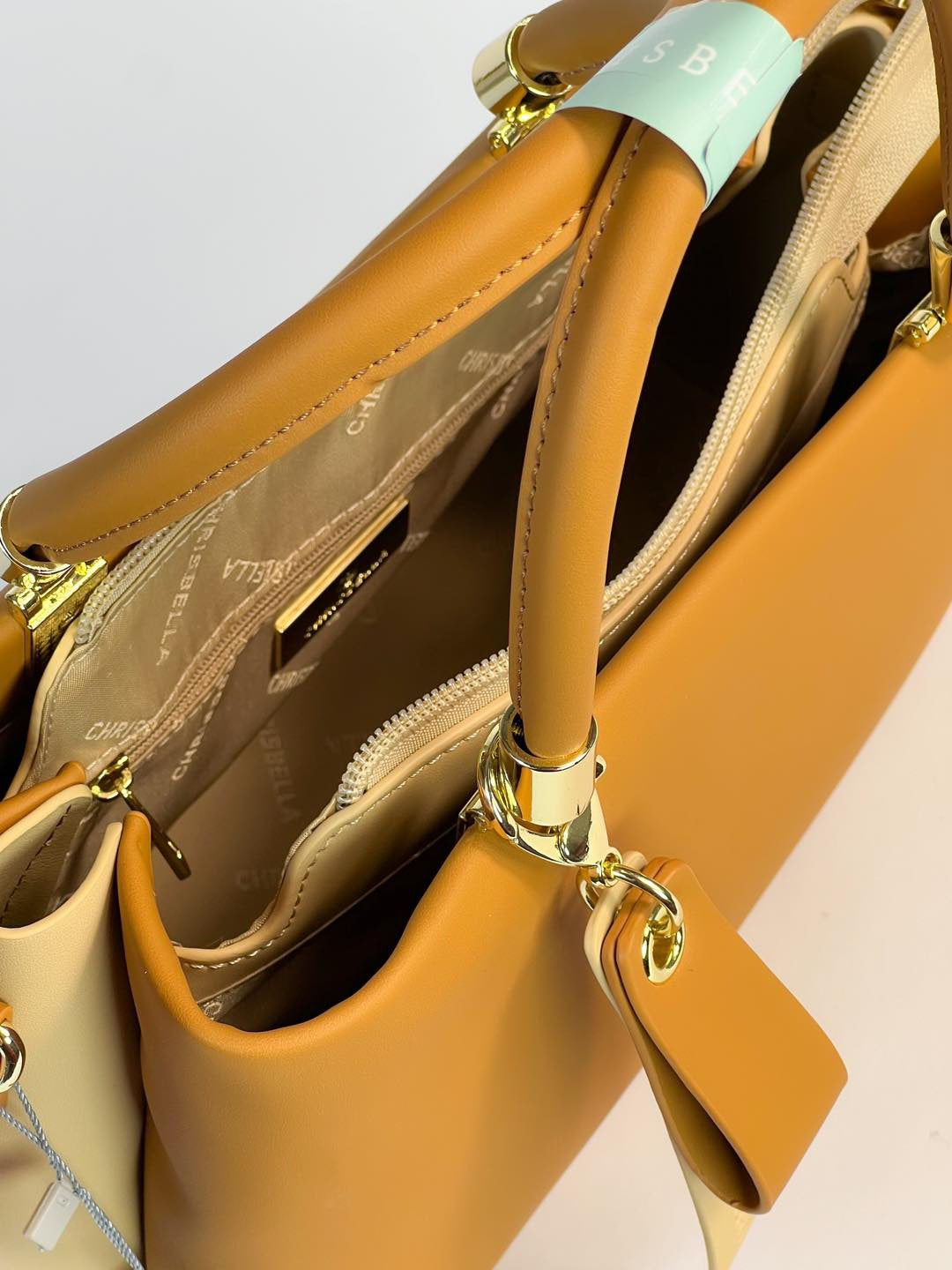 Sac à main Chrisbella avec pochette assortie – Élégance et praticité