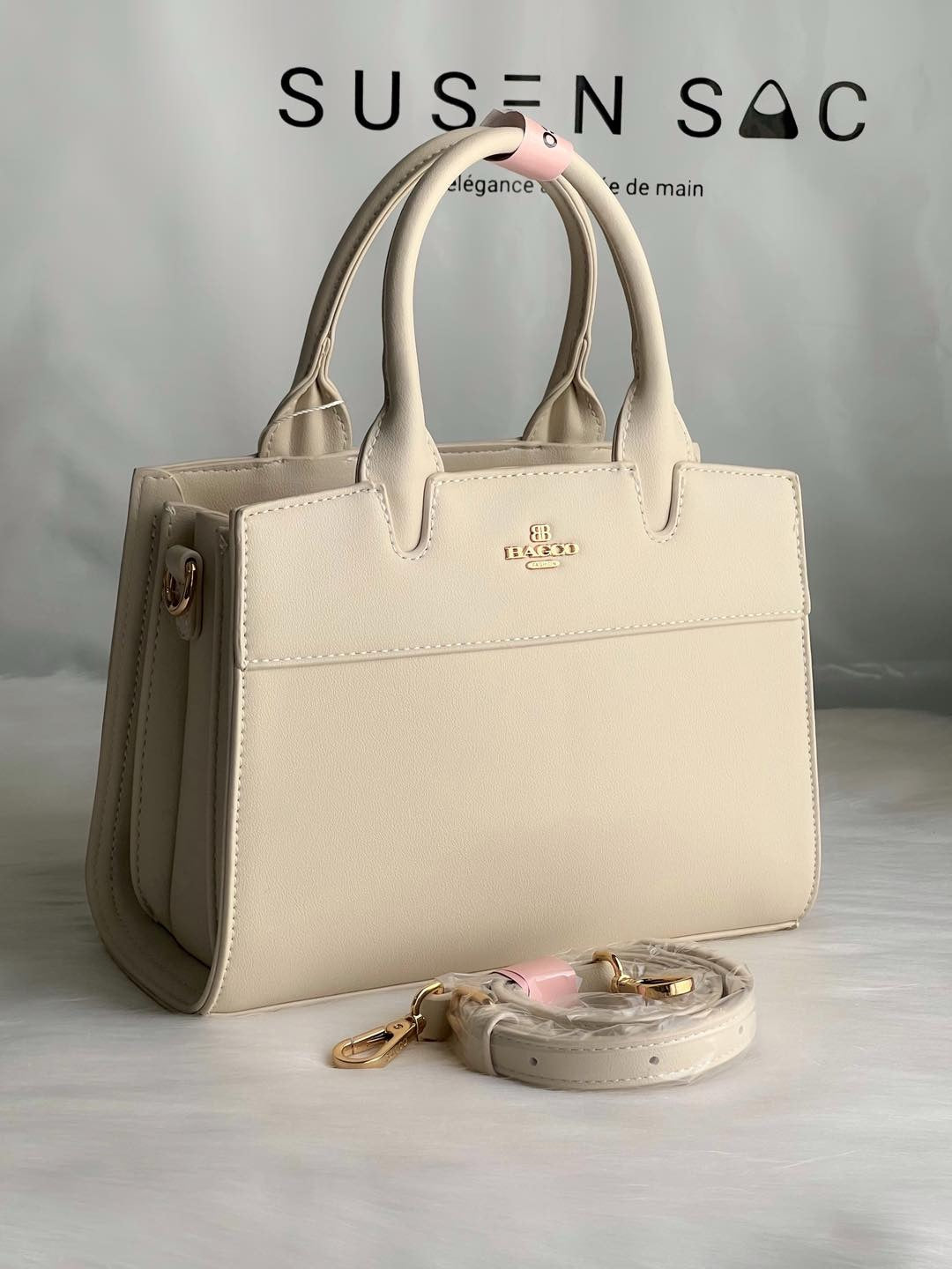 Sac à main BAGCO – Élégance structurée