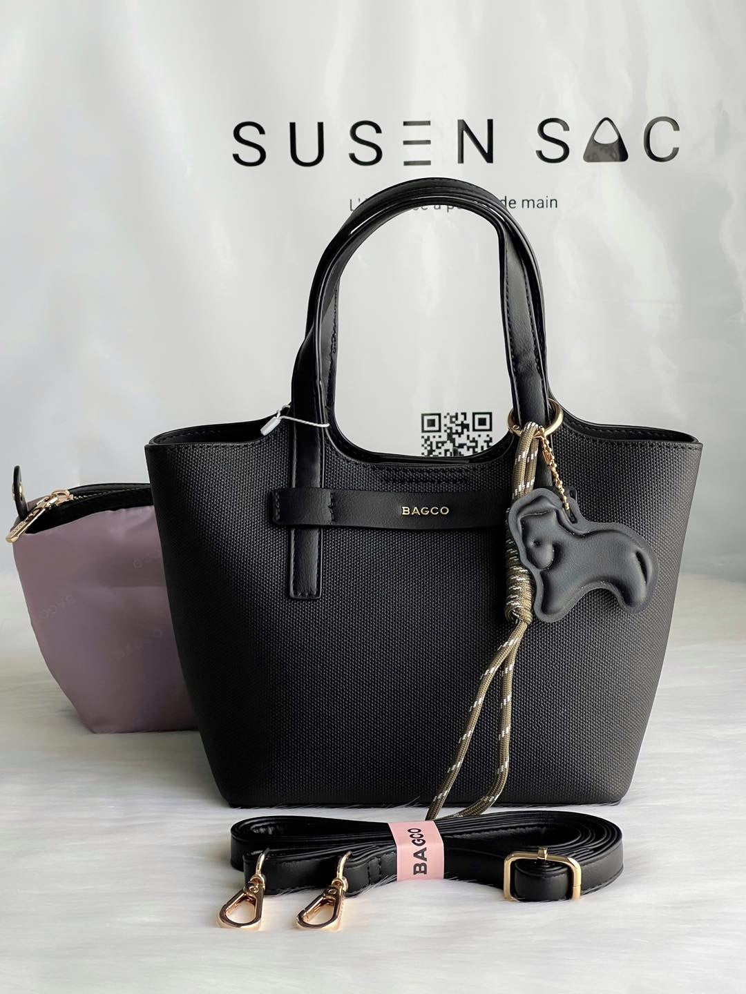 Sac à main BAGCO avec pochette – Élégance minimaliste
