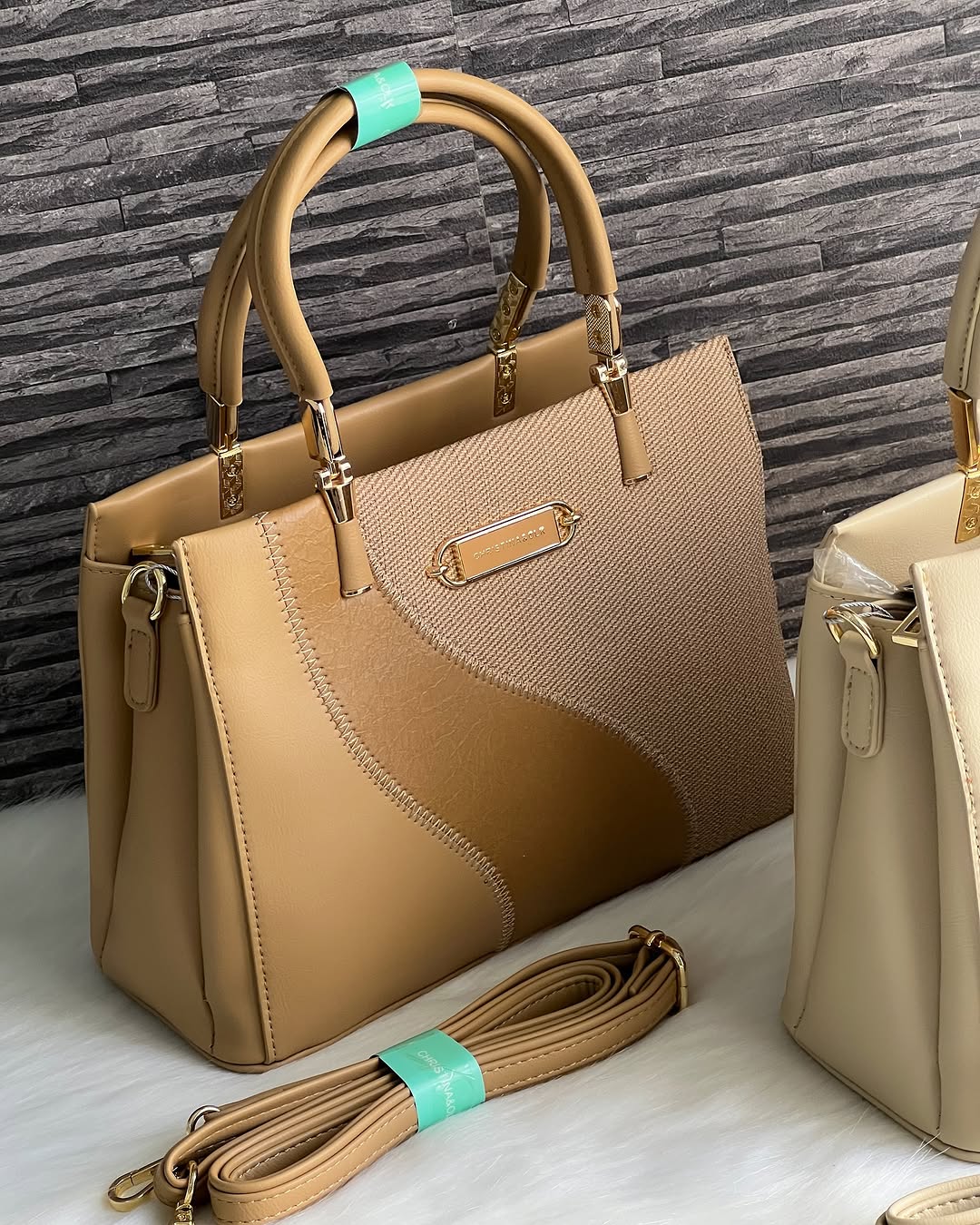 Collection 2025 – Élégance signée CHRISTINA&OLK