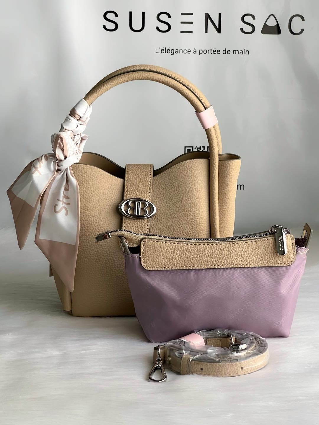 Sac à main structuré avec pochette intérieure – Design moderne et raffiné
