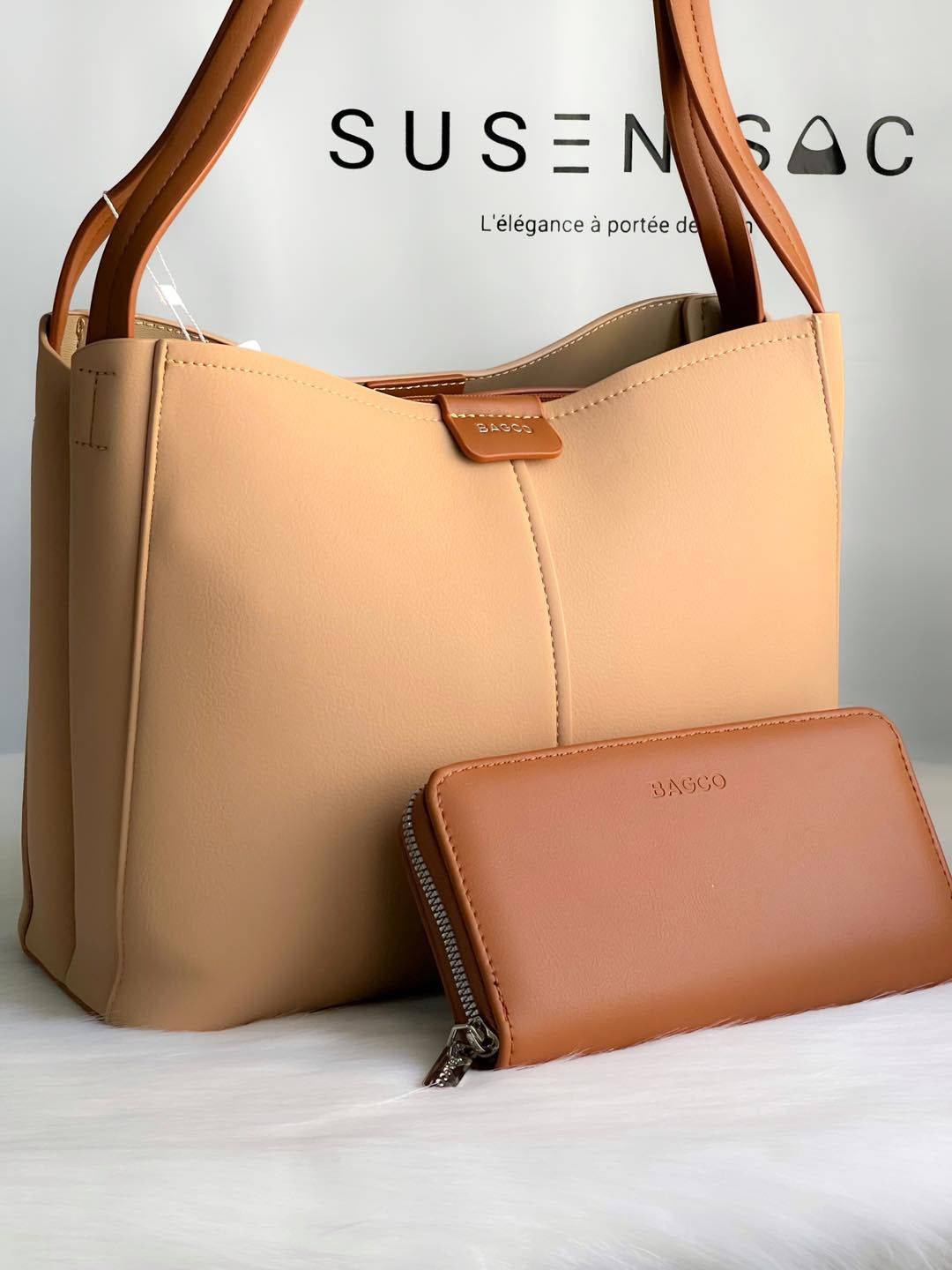 Sac Bagco avec porte-monnaie assorti