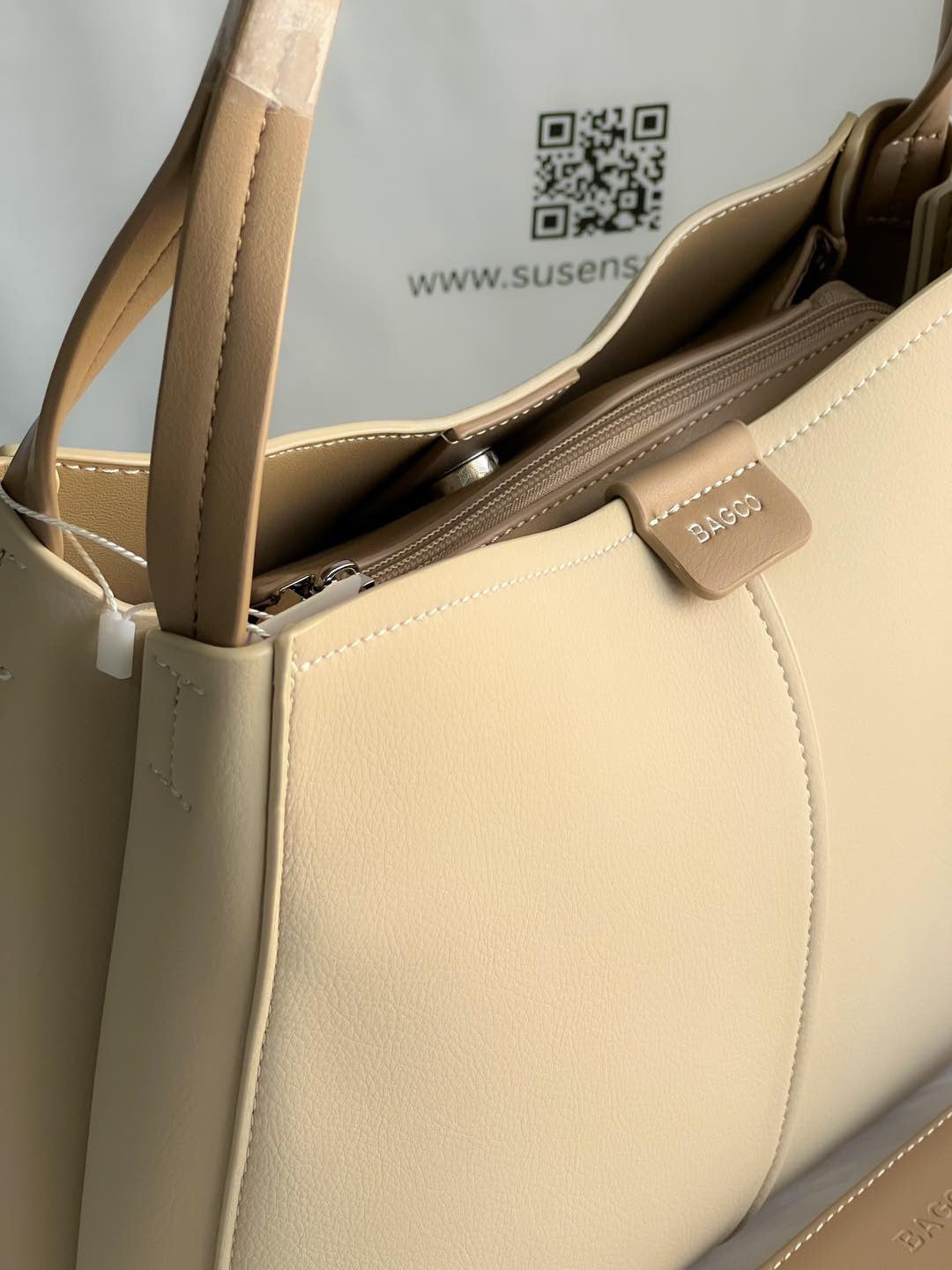 Sac Bagco avec porte-monnaie assorti