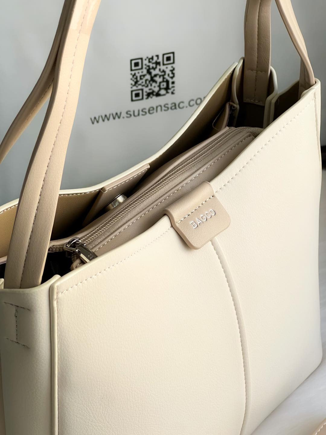 Sac Bagco avec porte-monnaie assorti