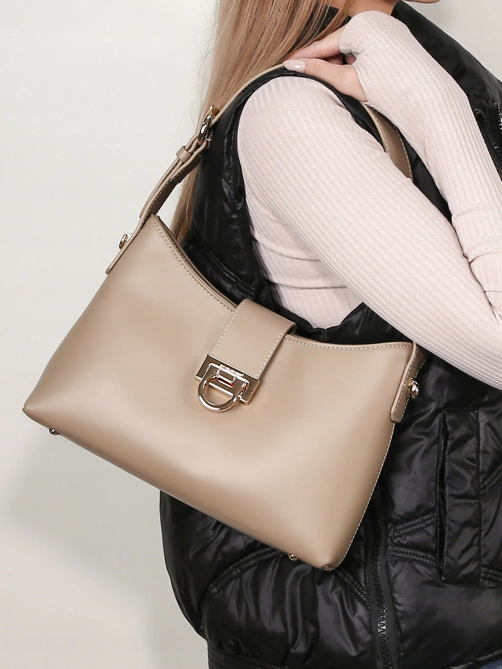 Sac à main femme David Jones CM7418 – Élégance moderne et finition premium