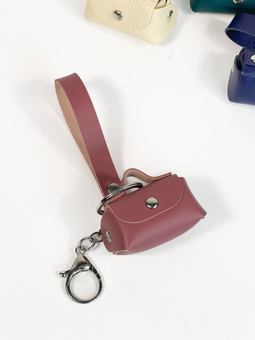 Mini Porte-Clé Sac Handmade – Accessoire Chic & Signature Élégante