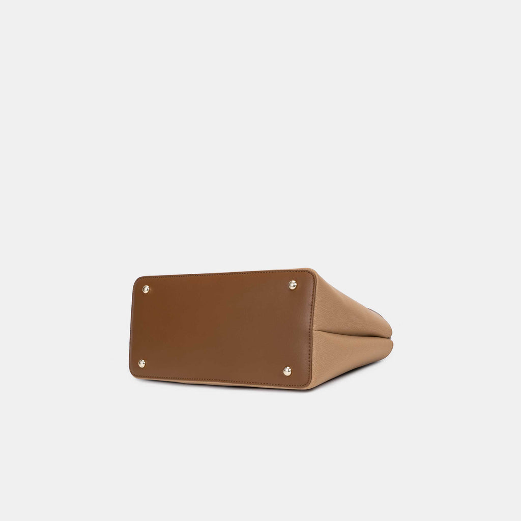 Sac à Main Élégant avec Pochette Assortie