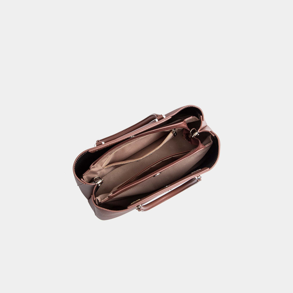 Sac à main BAGCO élégant avec pochette assortie