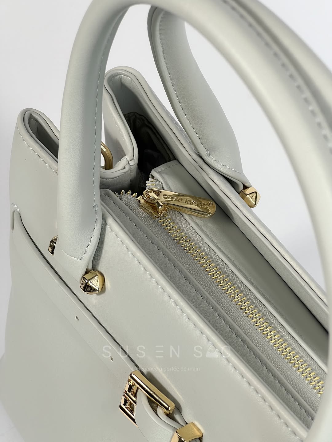Sac à main trapèze David Jones – Élégance structurée & style intemporel