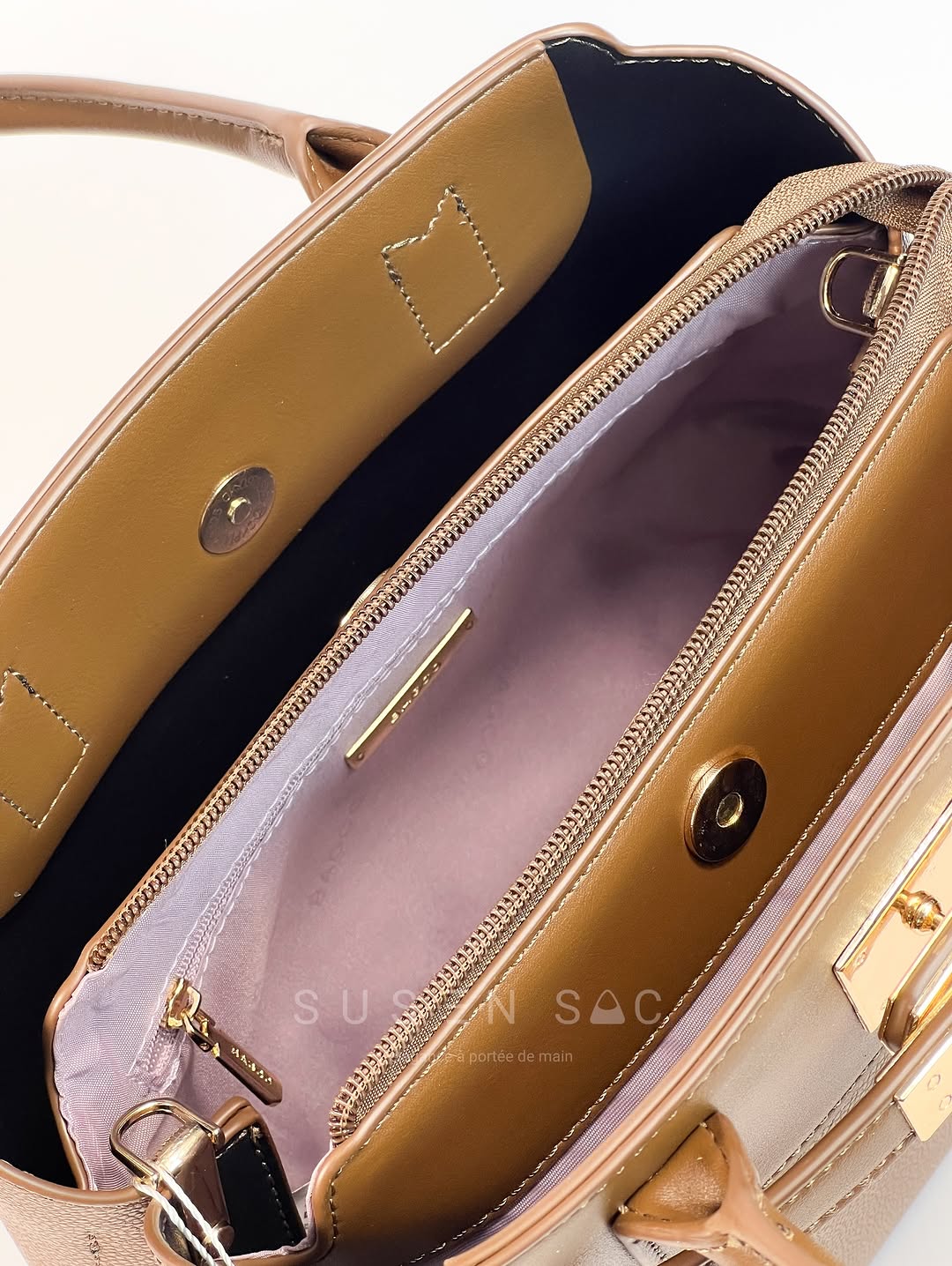 Sac à Main BAGCO – Élégance Structurée & Ensemble Pratique