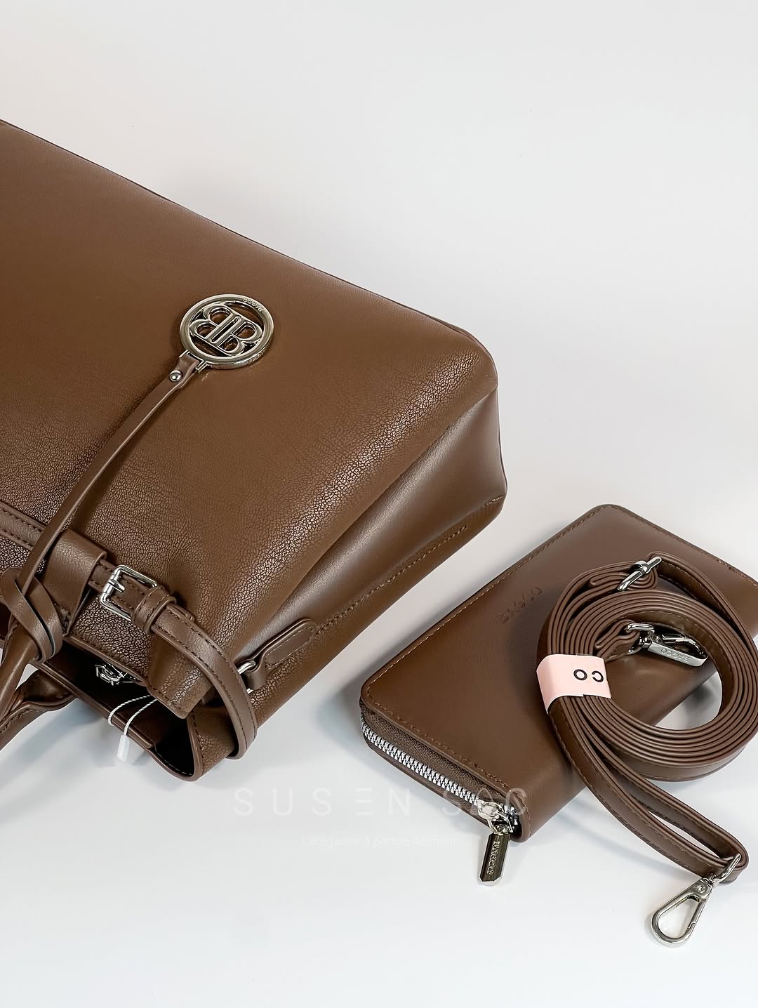 Sac à Main BAGCO Élégance Premium – Design Structuré avec Portefeuille Assorti