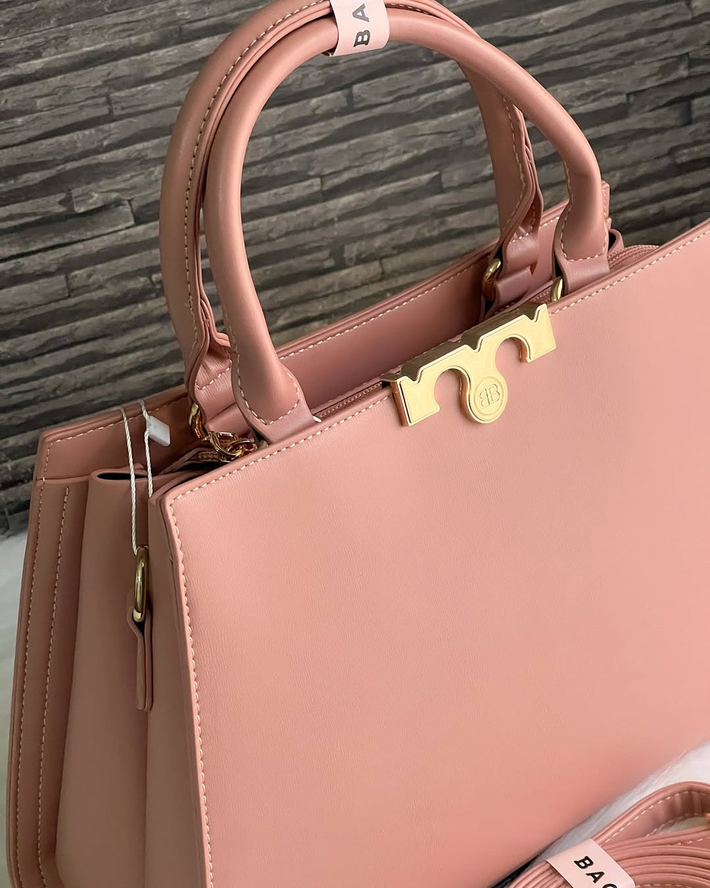 Élégance & Simplicité