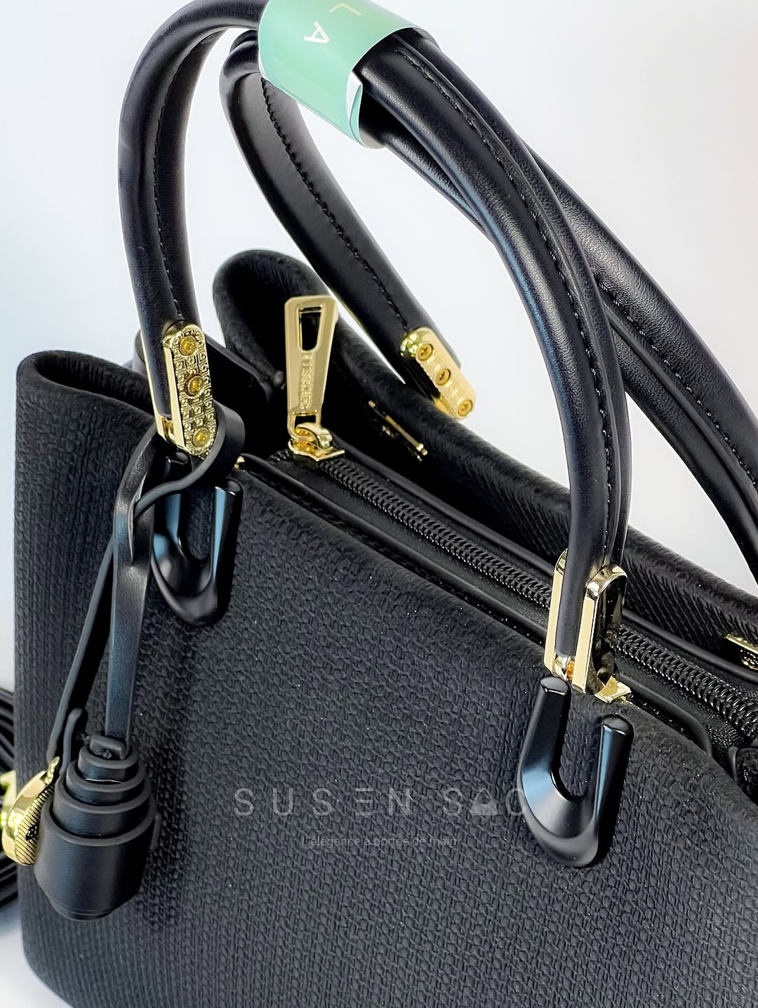 Sac CHRISBELLA – Élégance Structurée & Pochette Assortie