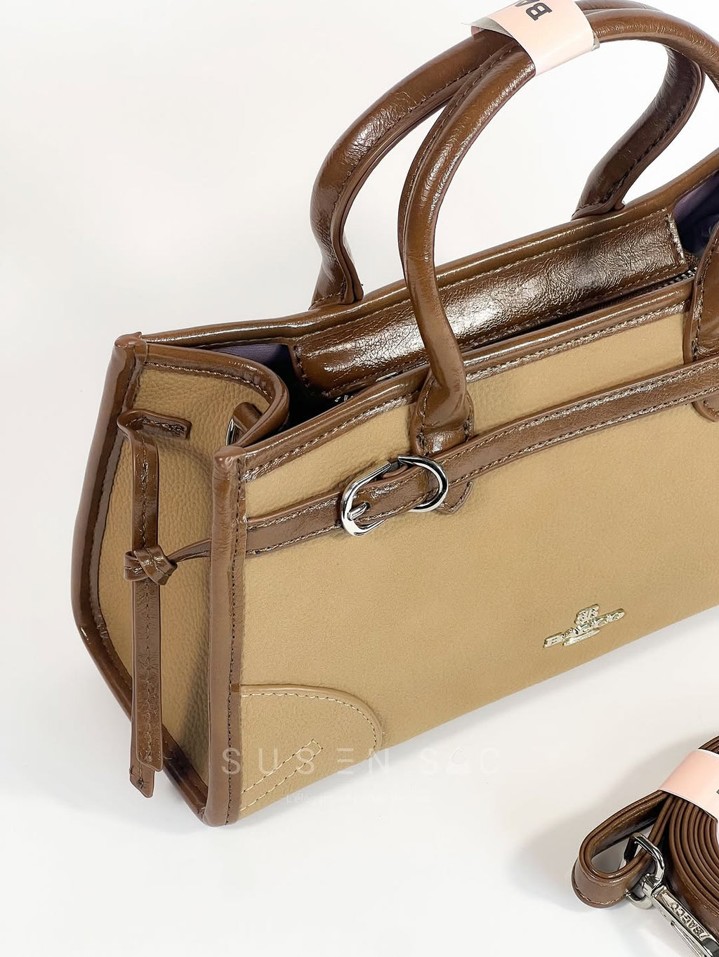 Sac à Main BAGCO – Élégance Structurée & Détails Raffinés