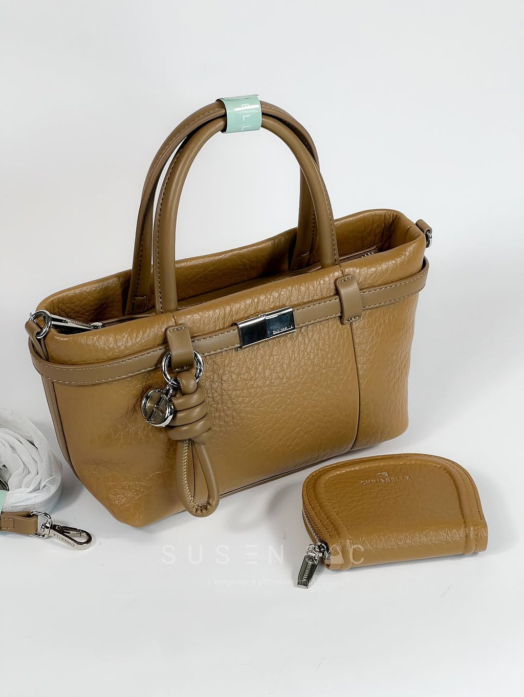 Sac CHRISBELLA – Raffinement Texturé & Élégance Structurée