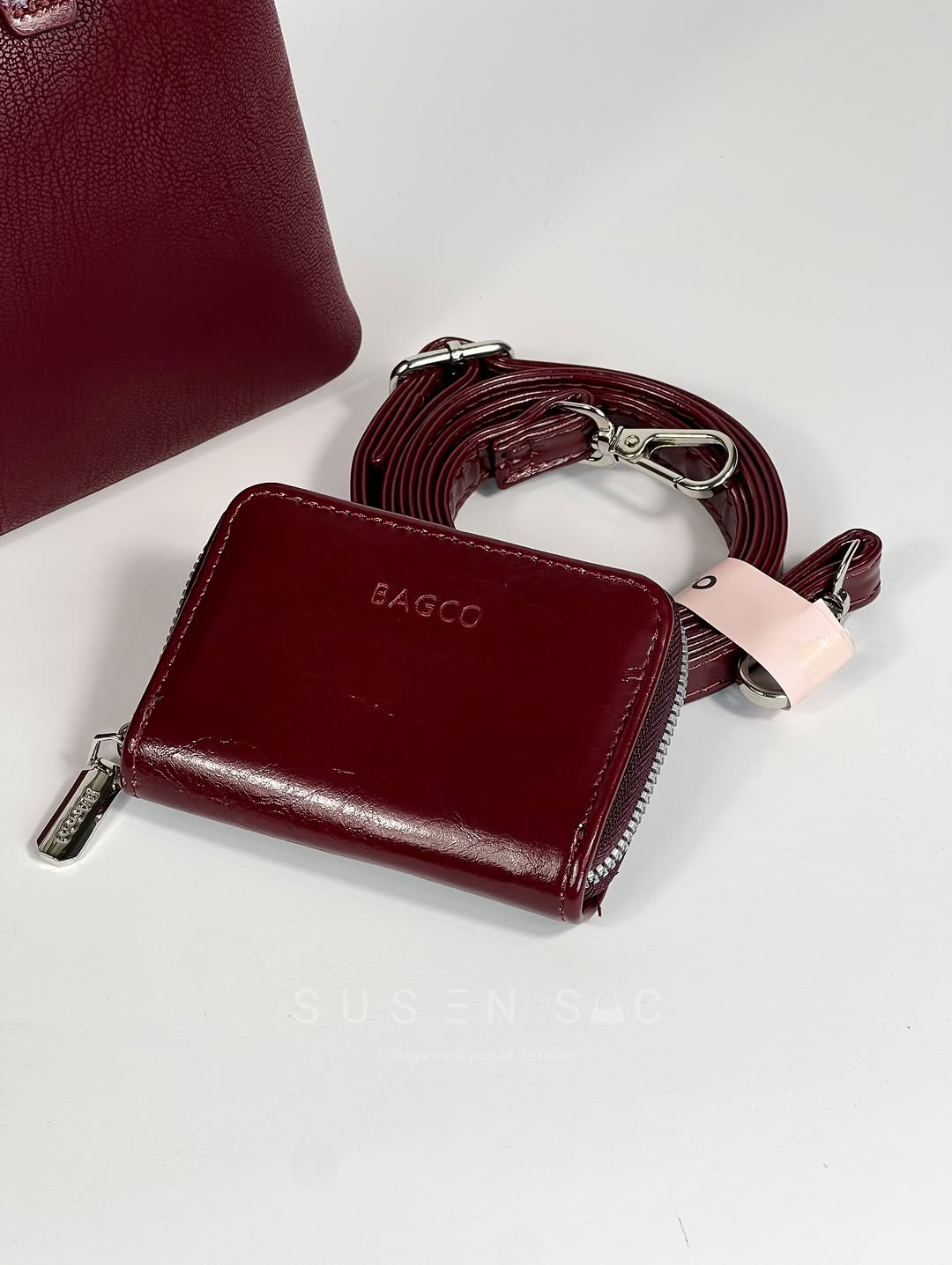 Sac à Main BAGCO Élégance Premium – Design Structuré avec Portefeuille Assorti