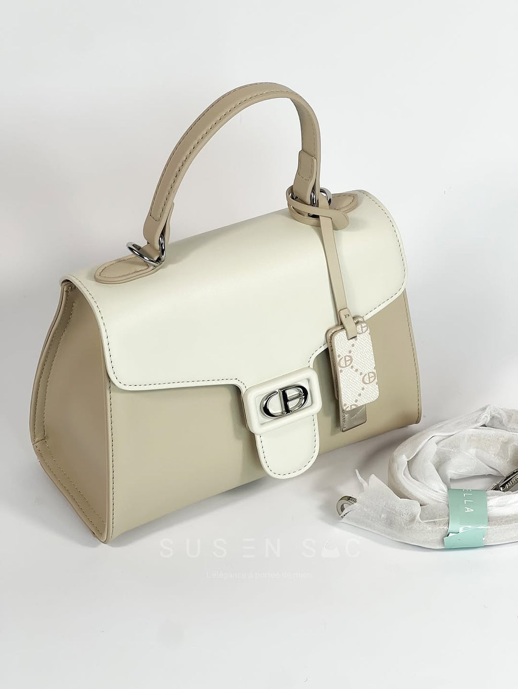 Sac à Main Chrisbella Élégance Structurée – Fermoir Signature & Bandoulière Amovible
