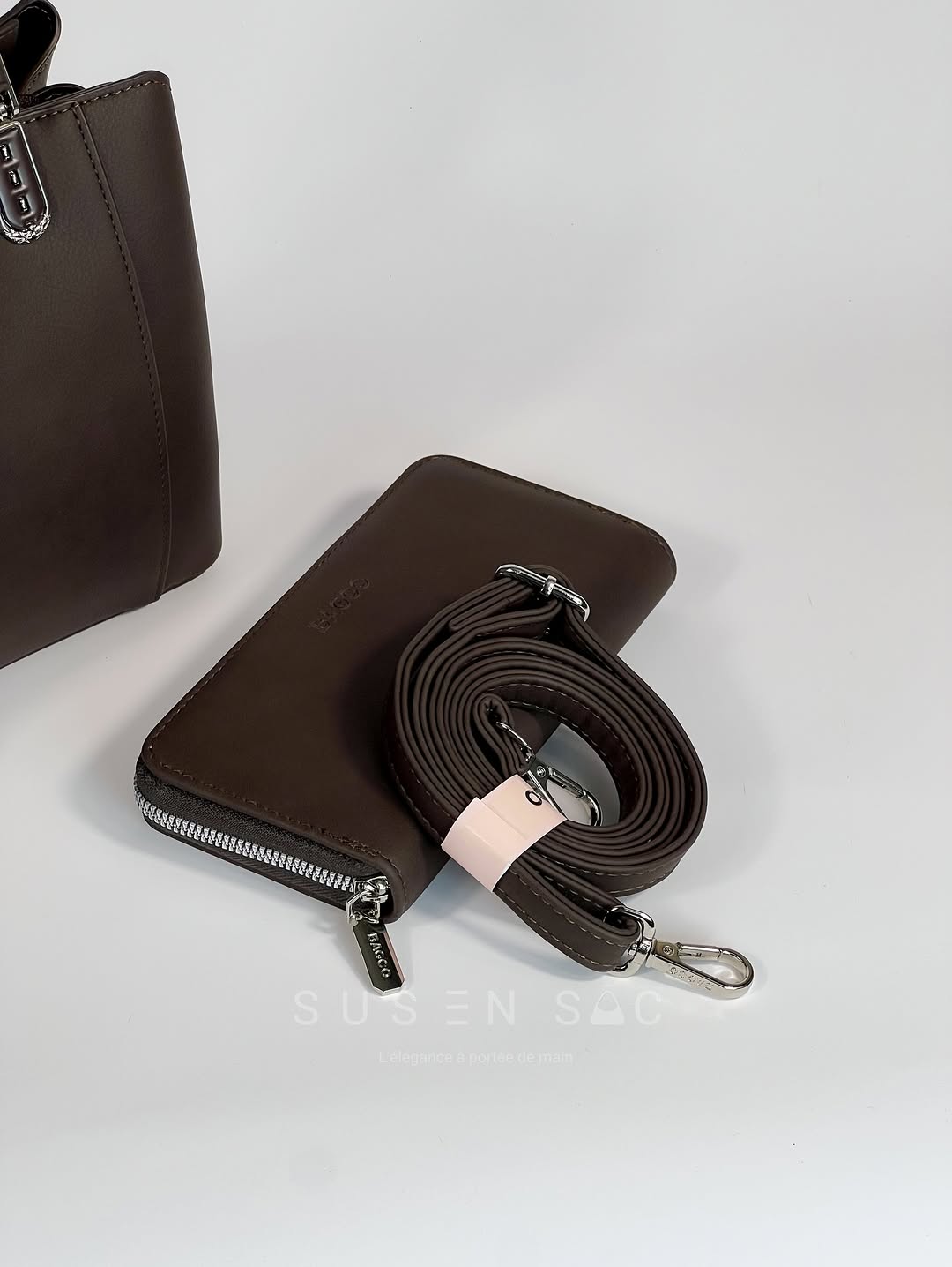 Sac à Main BAGCO – Élégance Structurée & Détails Raffinés