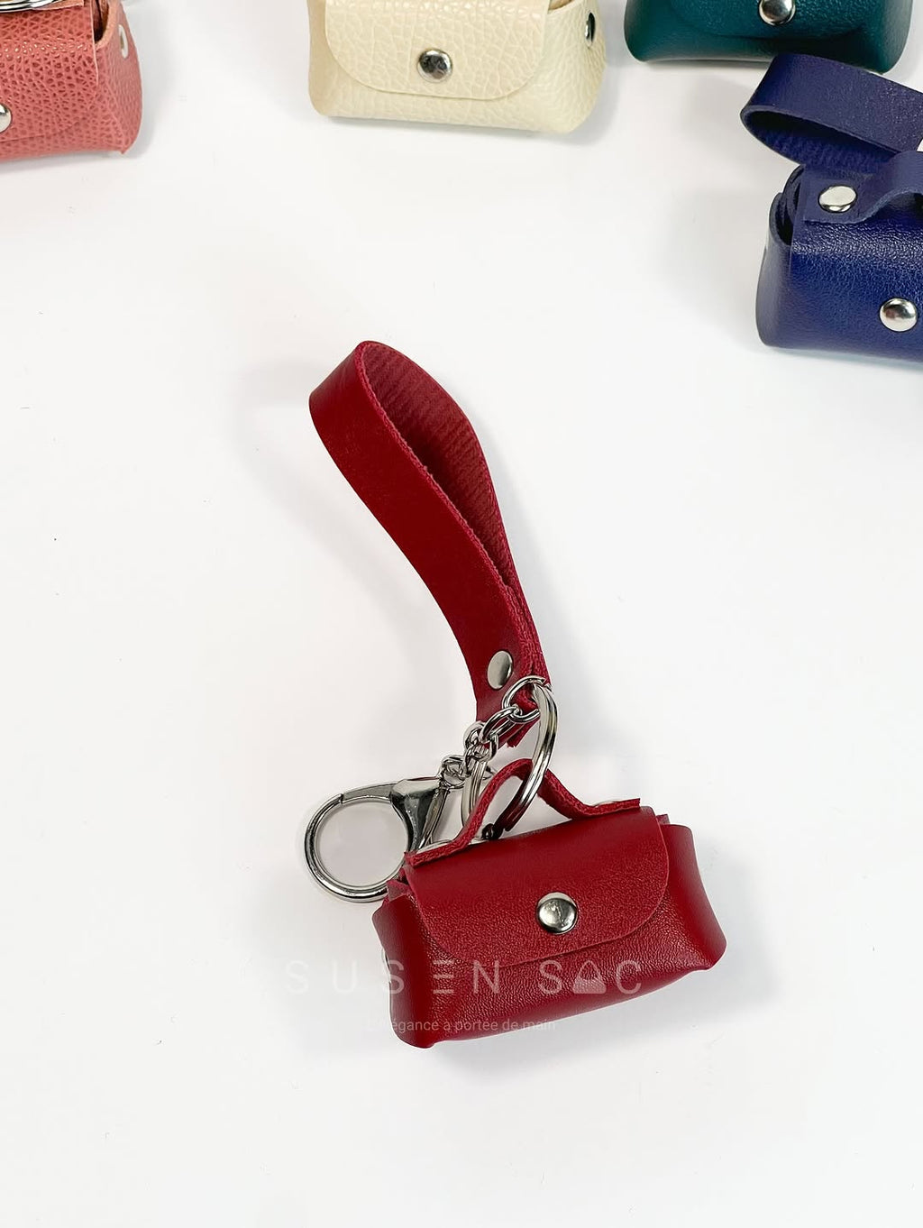 Mini Porte-Clé Sac Handmade – Accessoire Chic & Signature Élégante