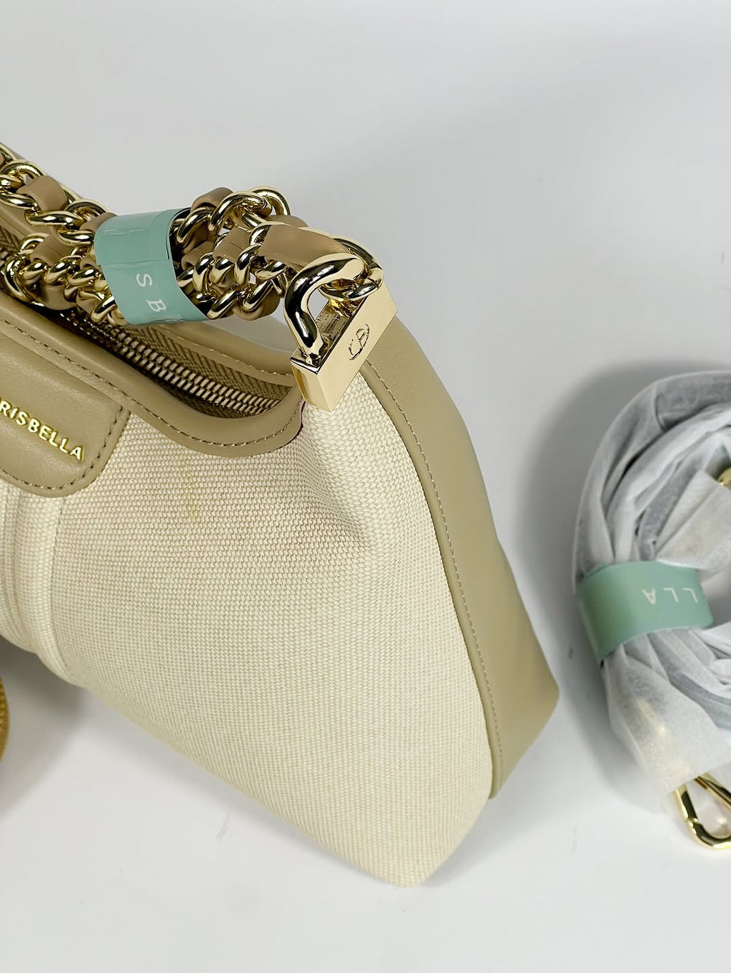 Sac CHRISBELLA – Élégance Moderne & Détails Chaîne Raffinés