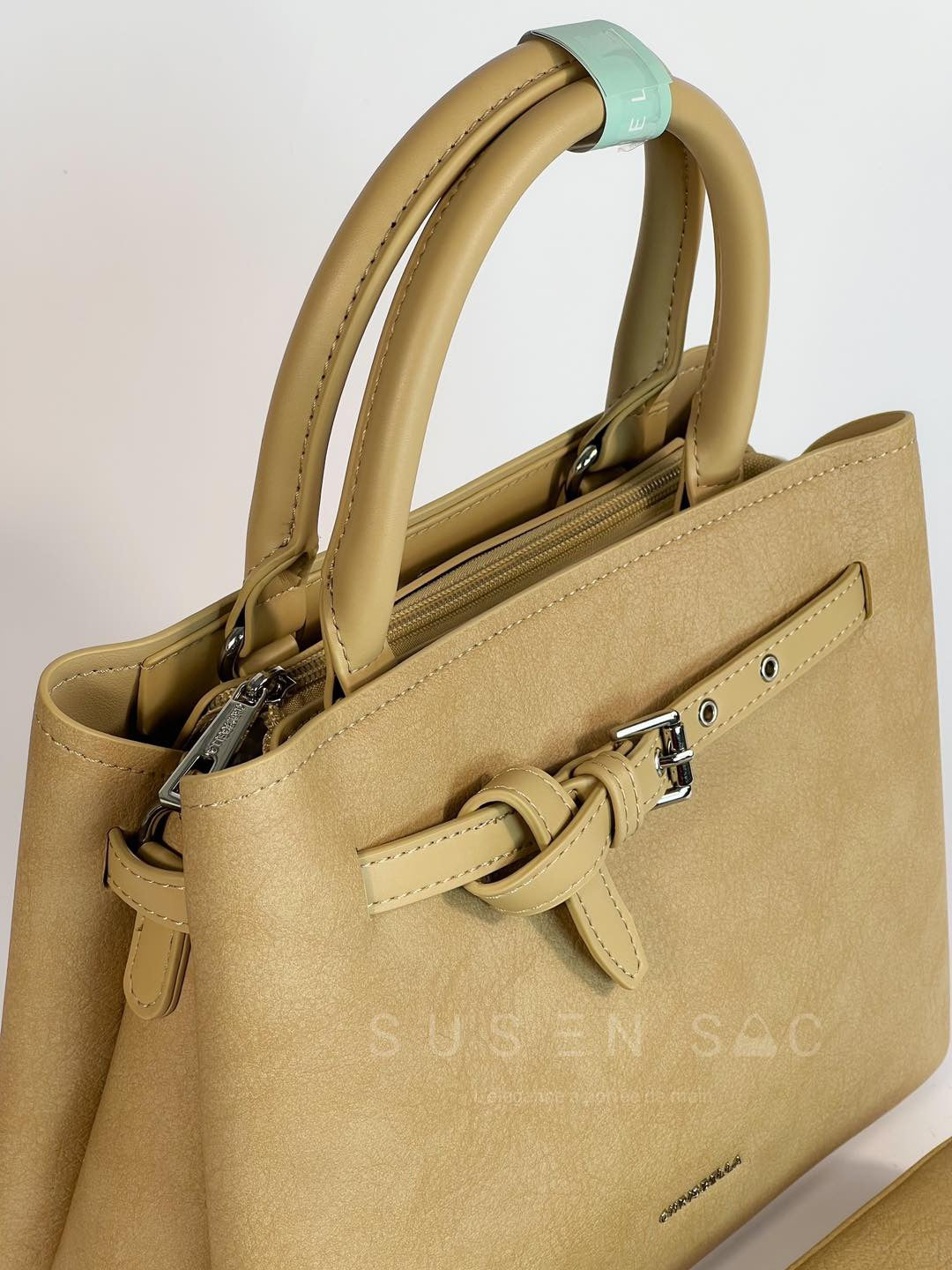 Sac à main Chrisbella – Élégance et praticité au quotidien