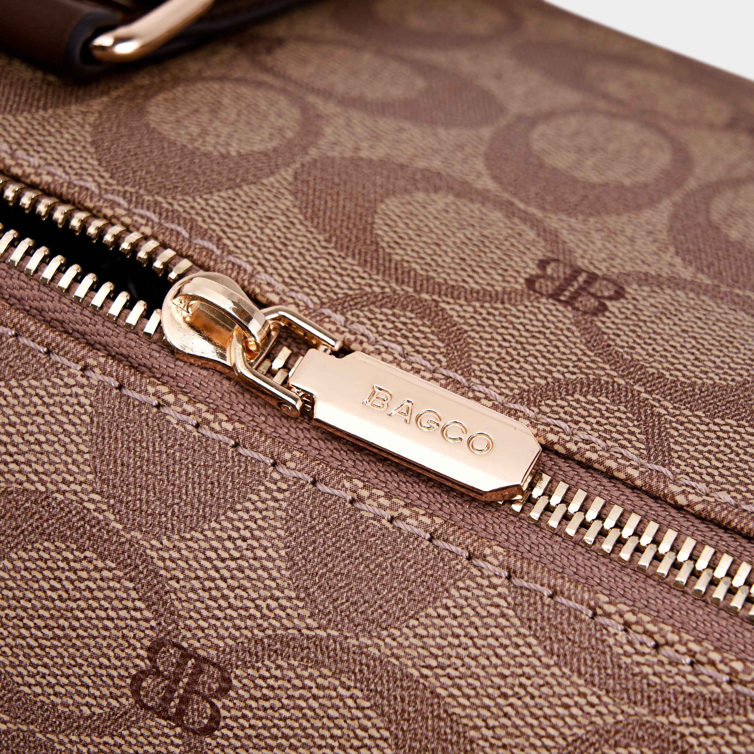 Sac de Voyage Chic à Motif Signature