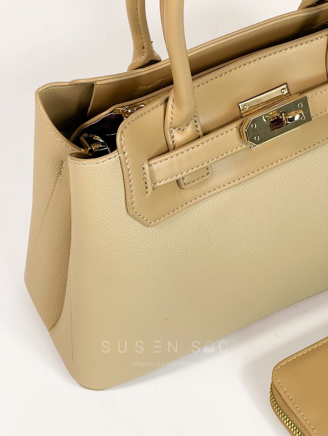 Sac à Main BAGCO – Élégance Structurée & Ensemble Pratique