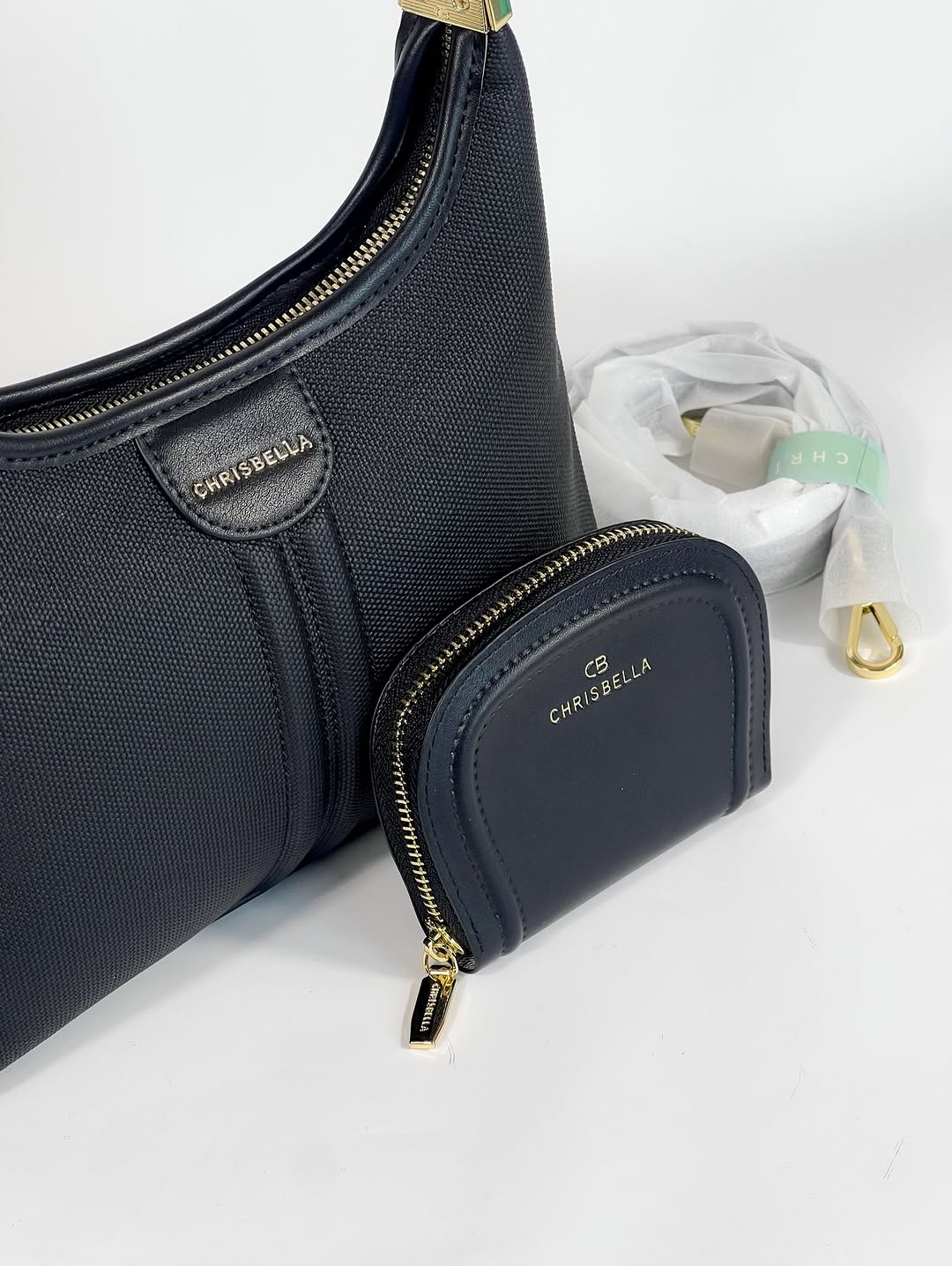 Sac CHRISBELLA – Élégance Moderne & Détails Chaîne Raffinés