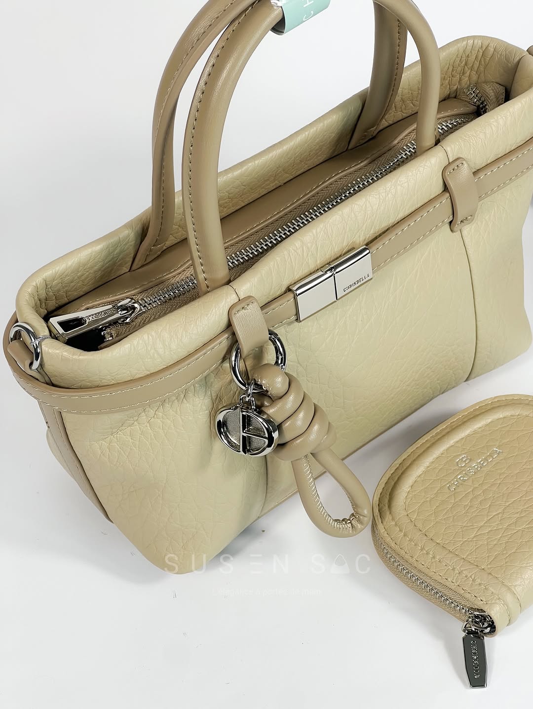 Sac CHRISBELLA – Raffinement Texturé & Élégance Structurée