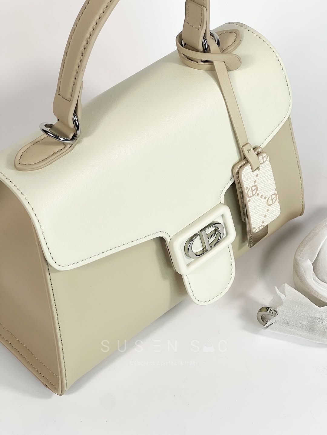Sac à Main Chrisbella Élégance Structurée – Fermoir Signature & Bandoulière Amovible