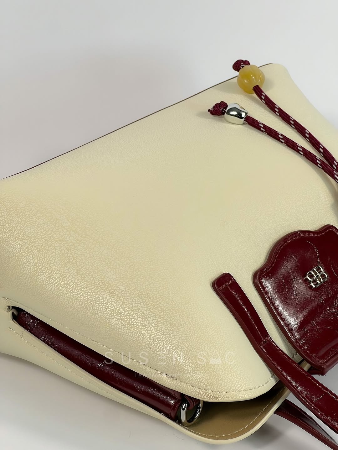 Sac à Main BAGCO Élégance Premium – Design Structuré avec Portefeuille Assorti