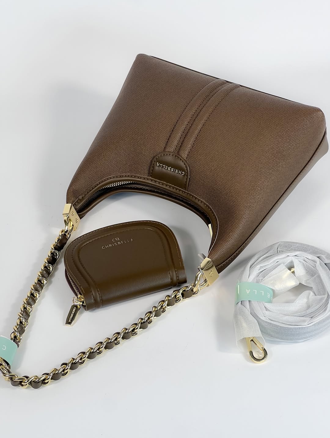 Sac CHRISBELLA – Élégance Moderne & Détails Chaîne Raffinés